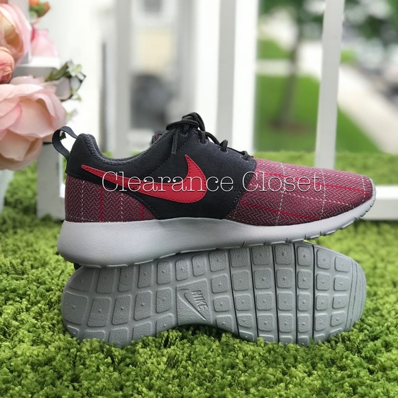 NWT Nike Roshe One SE Antracite WMNS - Picture 2 of 7